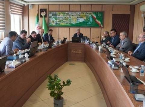 امضای قرارداد مشارکت در تکثیر و فروش بذر چغندر علوفهای رقم هیبریدی هلیا