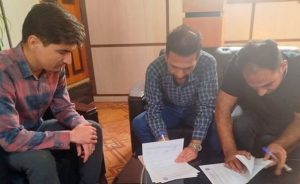 انعقاد قرارداد مشارکت در سرمایه با سرخوشه تولید و بسته‌بندی عسل در کرمانشاه