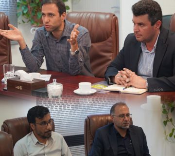 هم‌افزایی اقتصاد مردمی و دانشگاه انقلاب اسلامی با حضور دکتر میرصالح‌پور و دکتر رضوانی‌نژاد